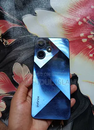 Infinix Hot 30i 128 GB Black