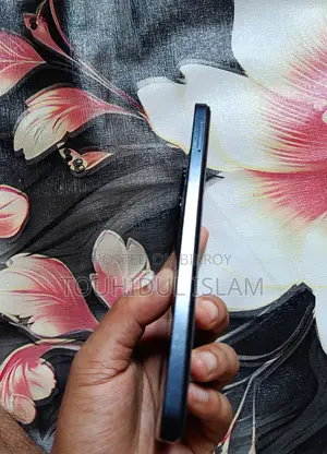 Infinix Hot 30i 128 GB Black