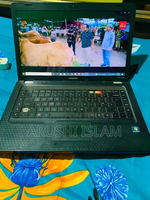 Laptop HP Compaq Presario CQ56 4GB Intel Celeron HDD+SSD 320GB