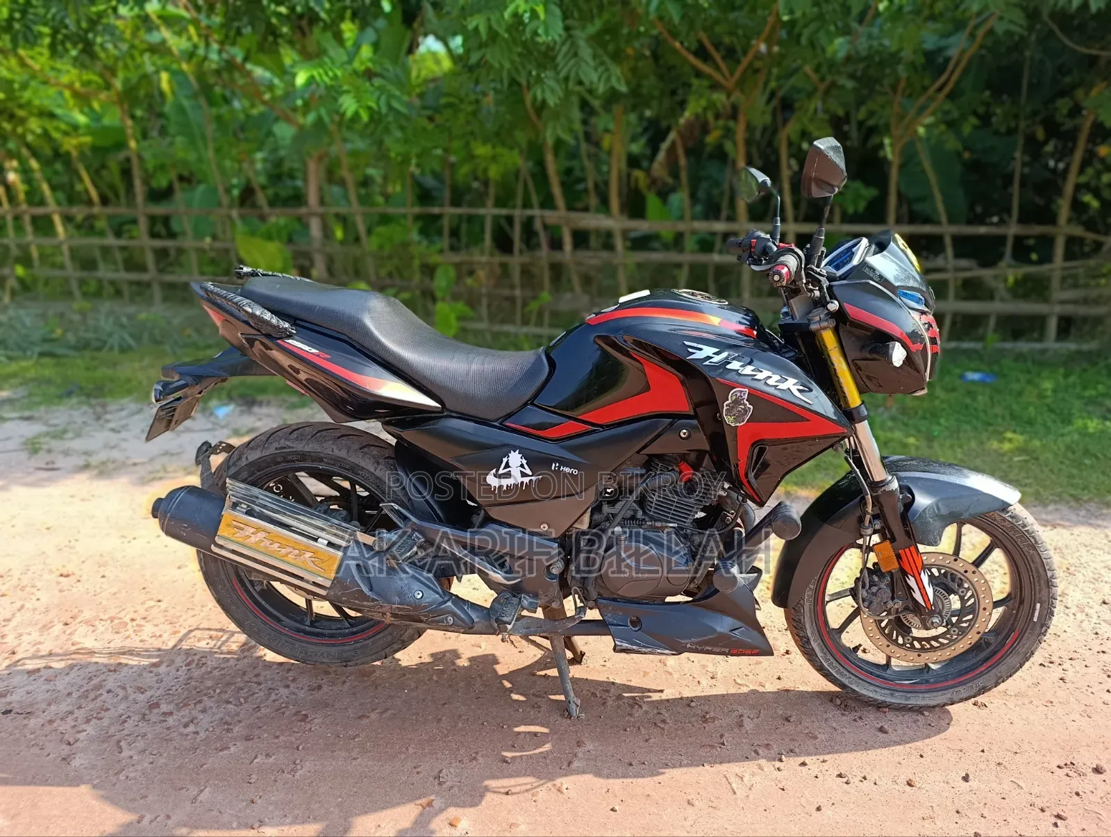 Hero Hunk 2024 Black