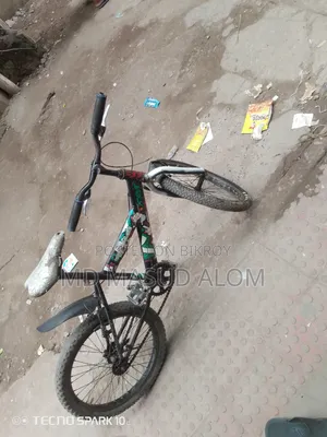 সাইকেল টি বাচ্চারা চালাতে পারবেন। ব্যবহৃত।