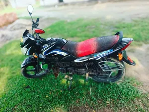 TVS Metro ২০১৪ ব্ল্যাক