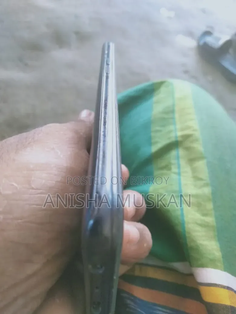 অপ্পো এ১৬ ৬৪ জিবি ব্ল্যাক