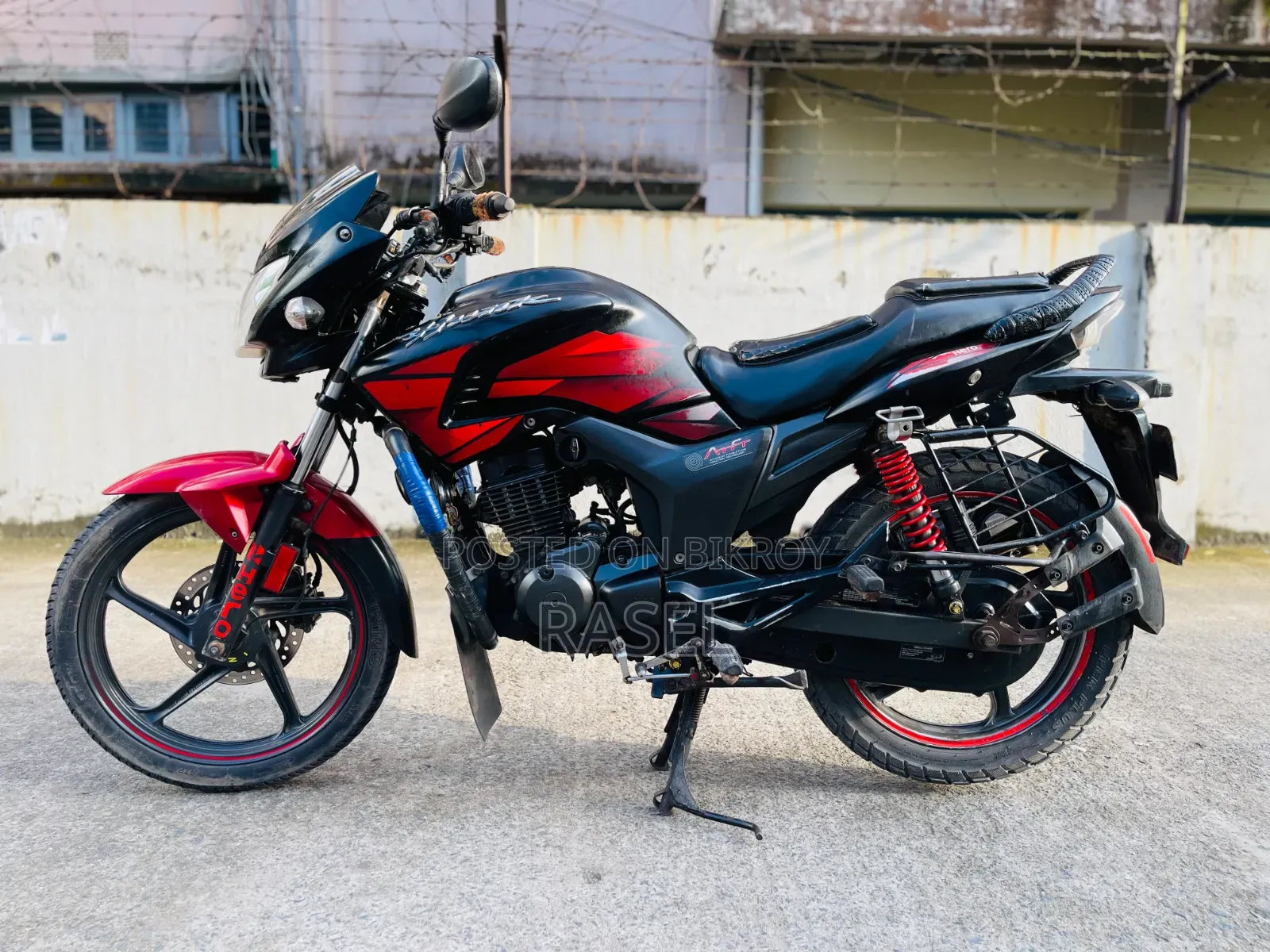 Hero Hunk 2020 Red