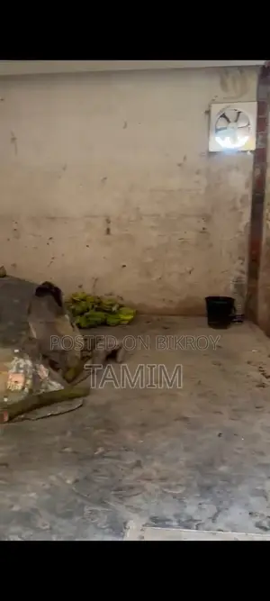শায়েস্তাগঞ্জ চত্ত্বরে ৩ শতক কমার্শিয়াল প্রপার্টি