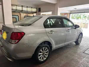 Toyota Axio 2013 Silver