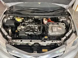 Toyota Axio 2013 Silver