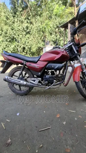 Runner Bullet 100 2016 Red