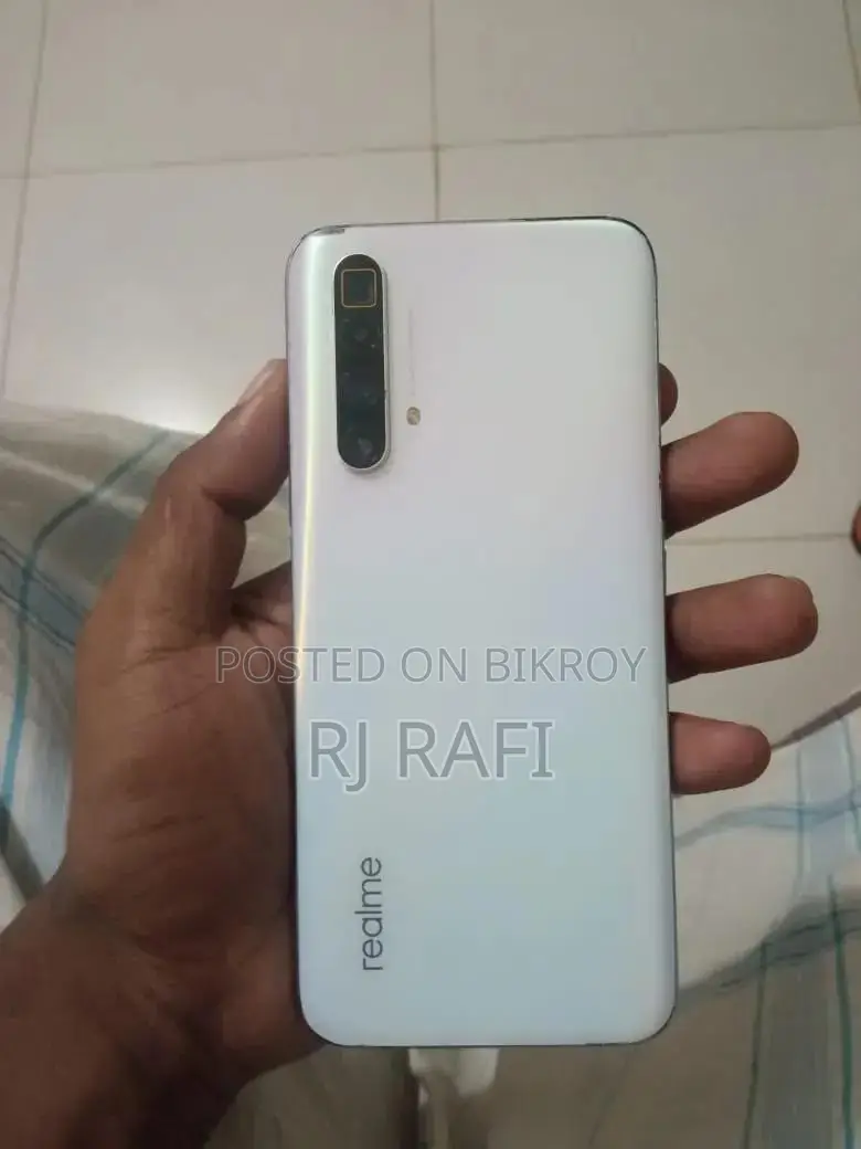 রিয়েলমি এক্স৩ সুপারজুম ২৫৬ জিবি হোয়াইট