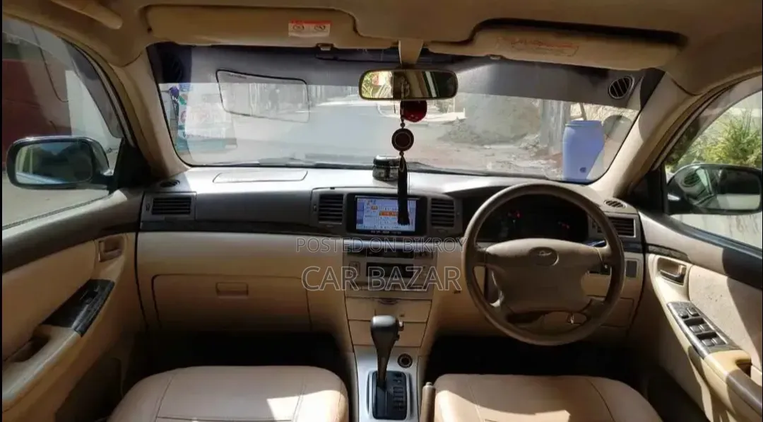 Toyota Corolla Sedan 2004 Gold
