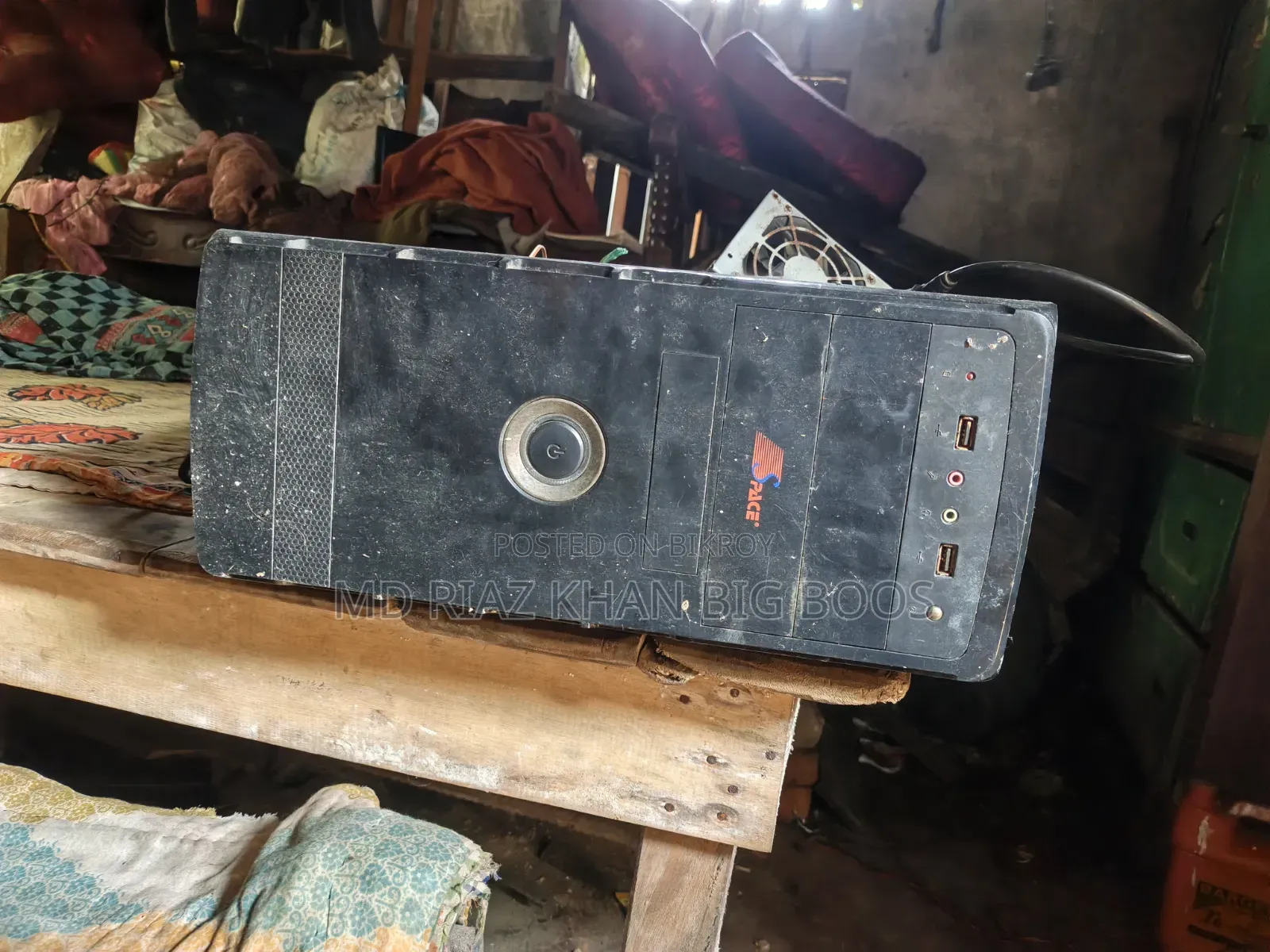 A PC and a Monitor will be sold