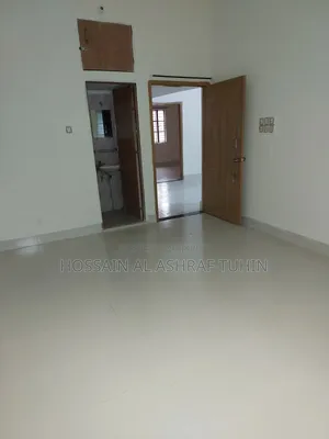 3-Bedroom Apartment in Swapnobilas, Halishahar for Rent