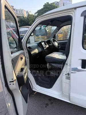 Toyota Noah 2010 White