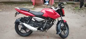 Bajaj Pulsar 135 LS 2011 Red