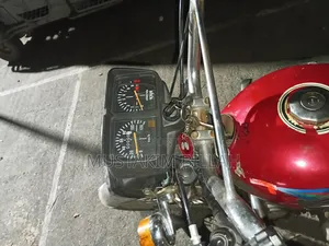 Honda 2009 Red