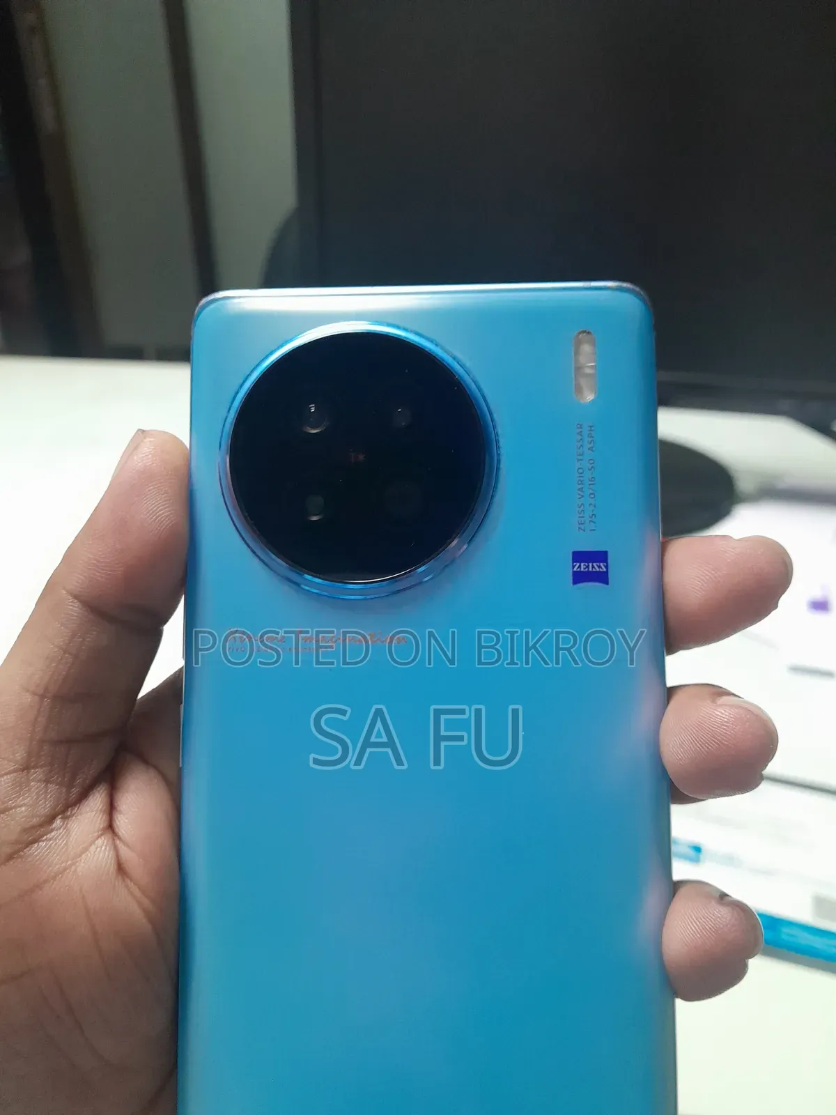 ভিভো এক্স৯০ ২৫৬ জিবি নীল