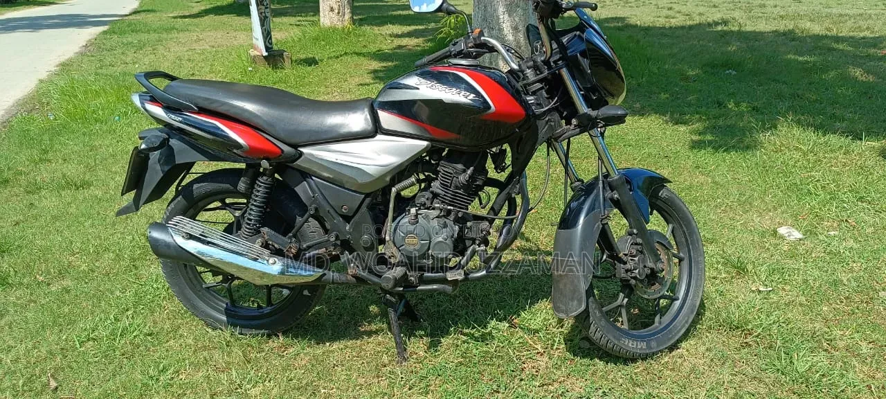 Bajaj Discover 125 2018 Black
