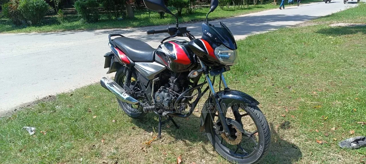 Bajaj Discover 125 2018 Black