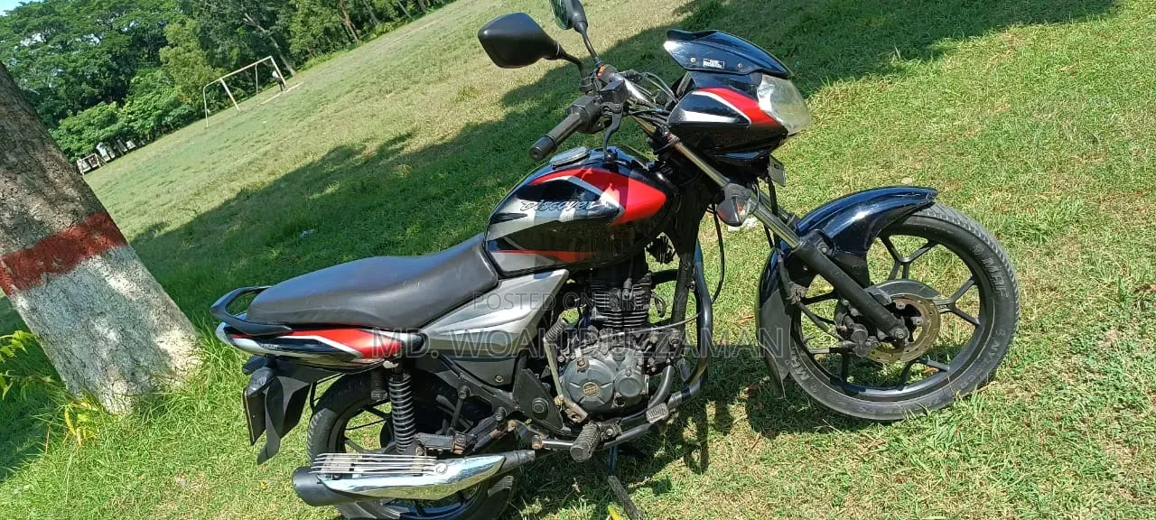 Bajaj Discover 125 2018 Black
