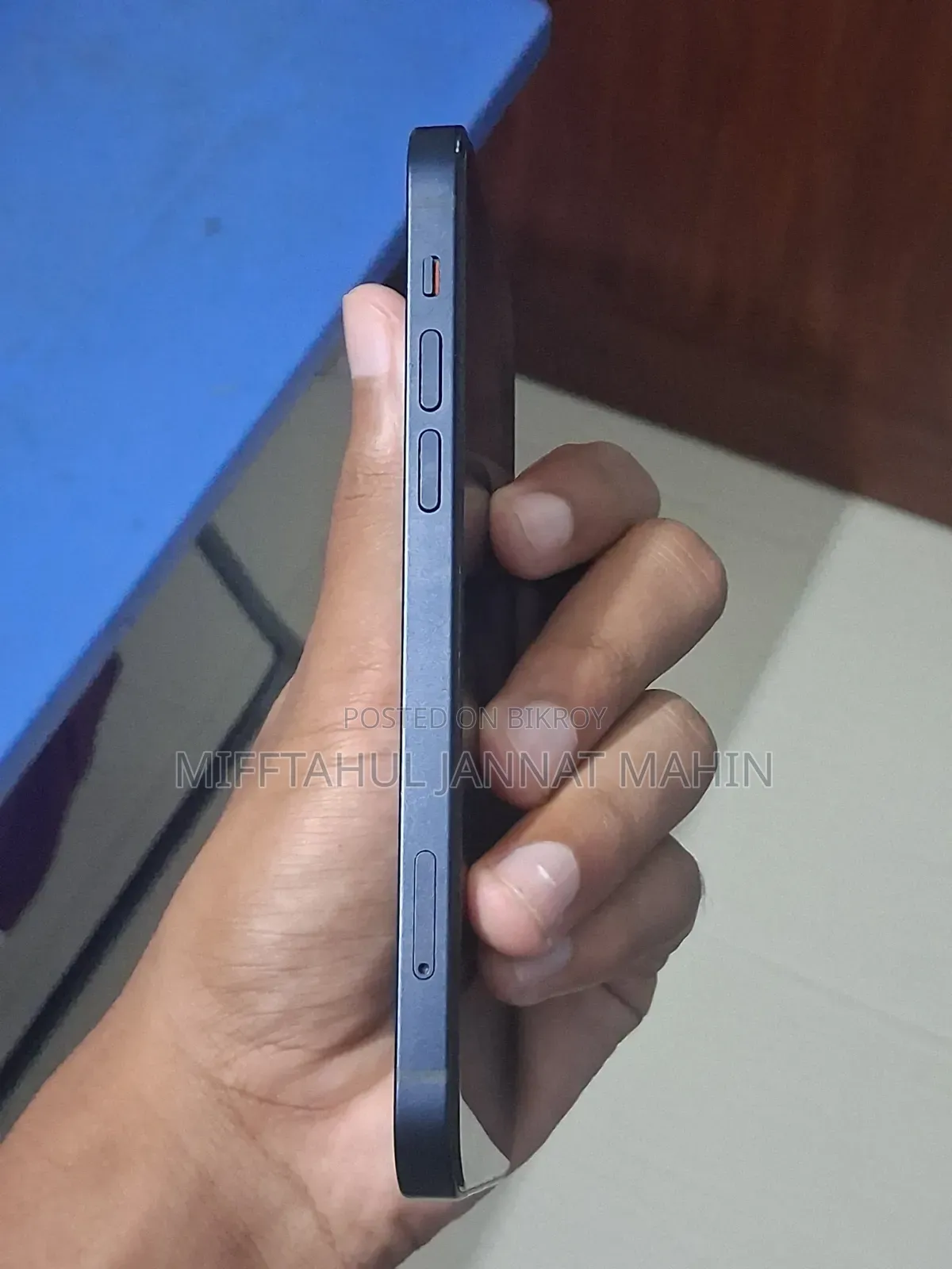 New Apple iPhone 12 64 GB Black