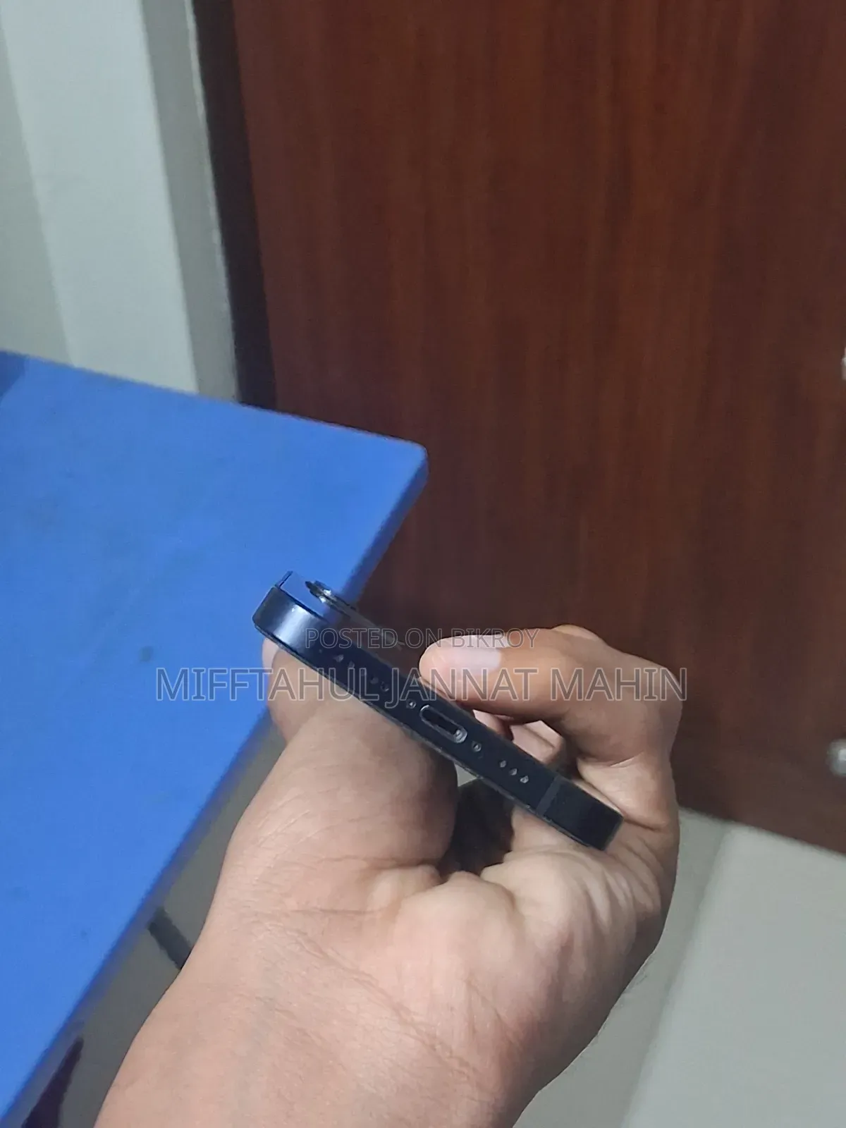New Apple iPhone 12 64 GB Black