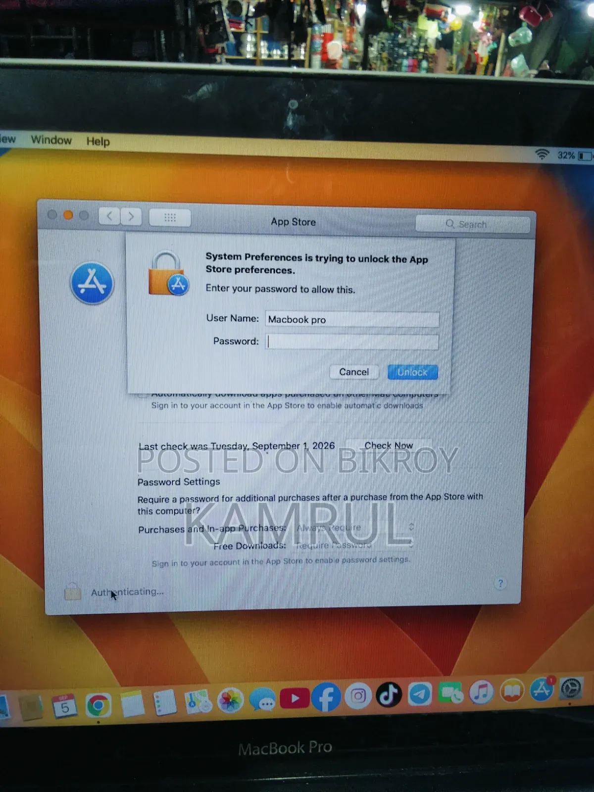 Apple MacBook 8GB Intel Core i5 HDD 512GB Laptop