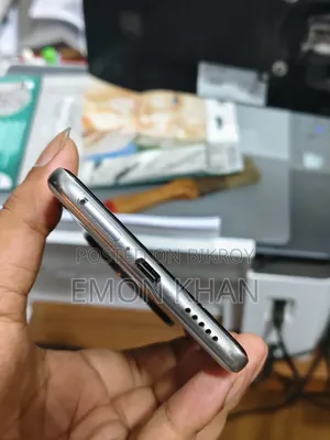 Vivo T4 128 GB Gray