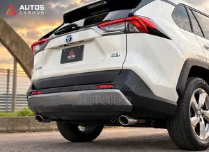 Toyota RAV4 2021 Pearl