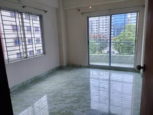 3 Bedroom Apartment in Aftab Nagar for sale