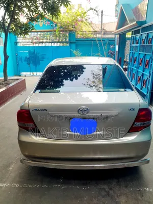 Toyota Axio 1.5 G 2WD 2011 Gold