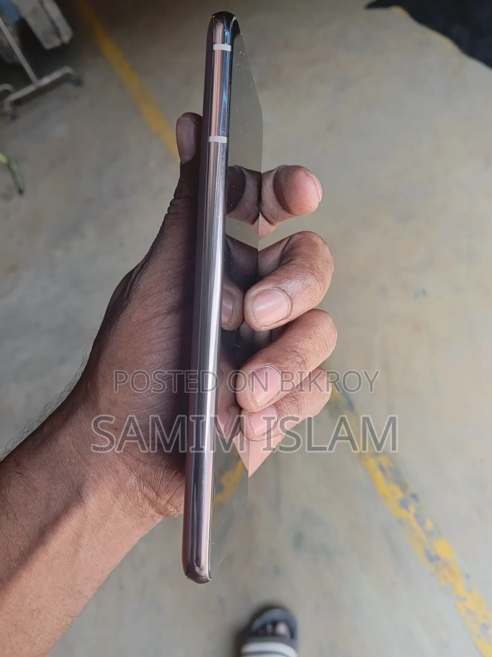 স্যামসাং গ্যালাক্সি এস২১+ ৫জি ২৫৬ জিবি গোল্ড