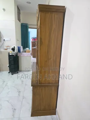 Wall Cabinet