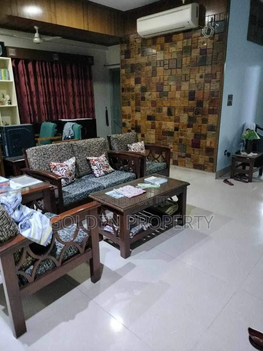 4bdrm Apartment in 4 বেডরুমের বসুন্ধরা, Basundhara for sale