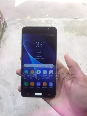 Samsung Galaxy J7 32 GB Gold