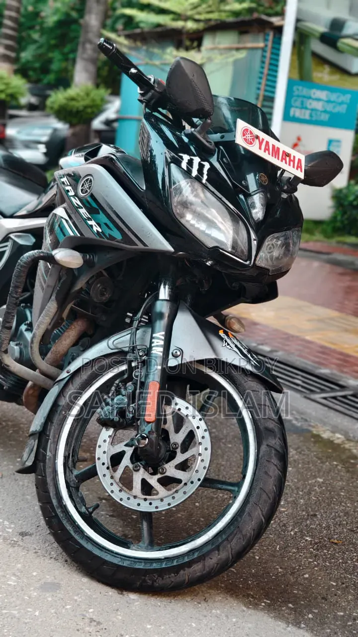 Yamaha Fazer FI V2 2017 Black