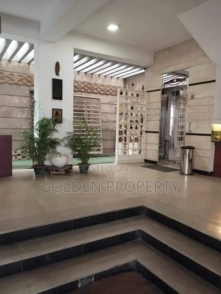 4bdrm Apartment in 3600 Sft Luxurious, Basundhara for sale