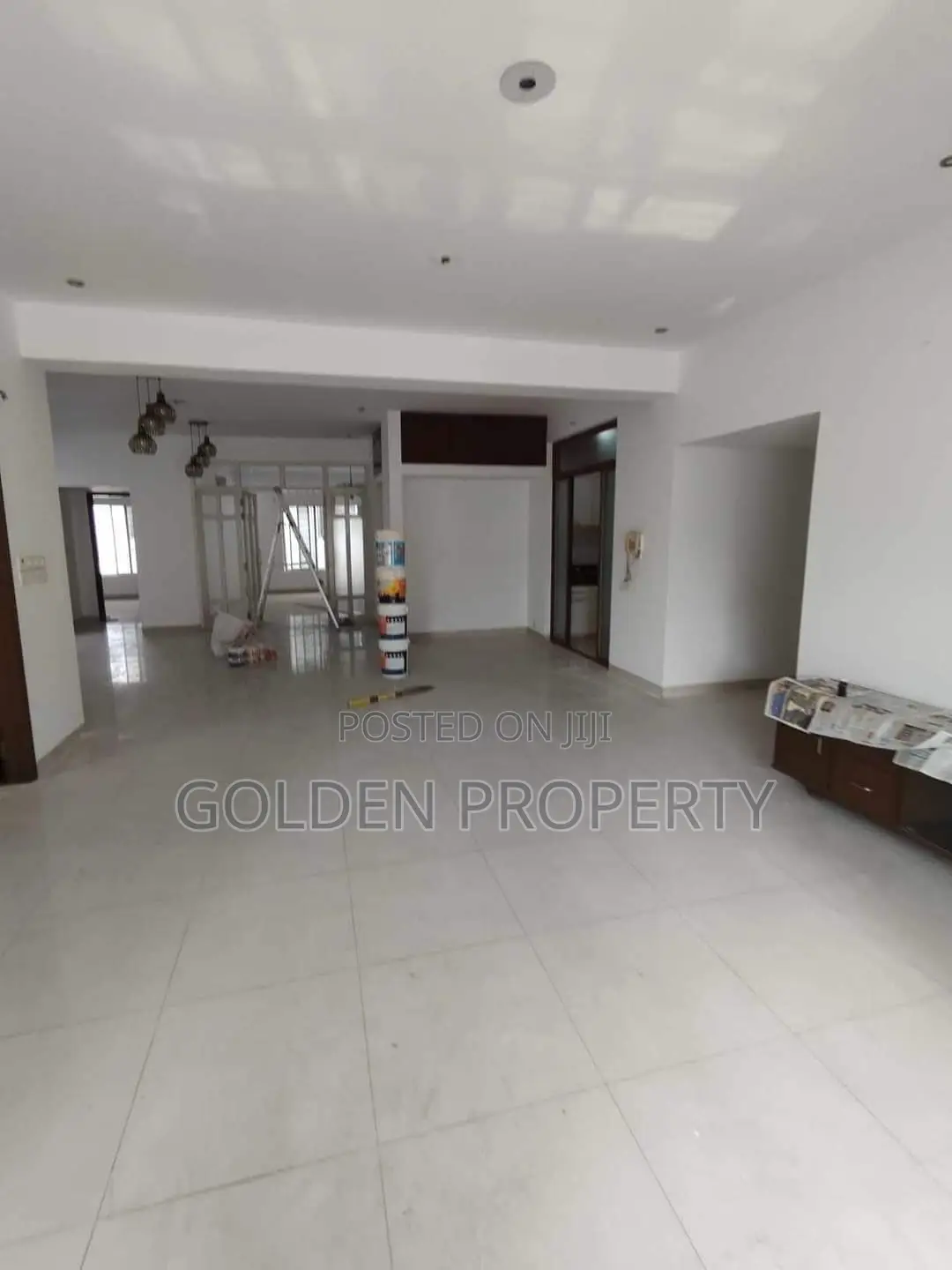 4bdrm Apartment in 3600 Sft Luxurious, Basundhara for sale