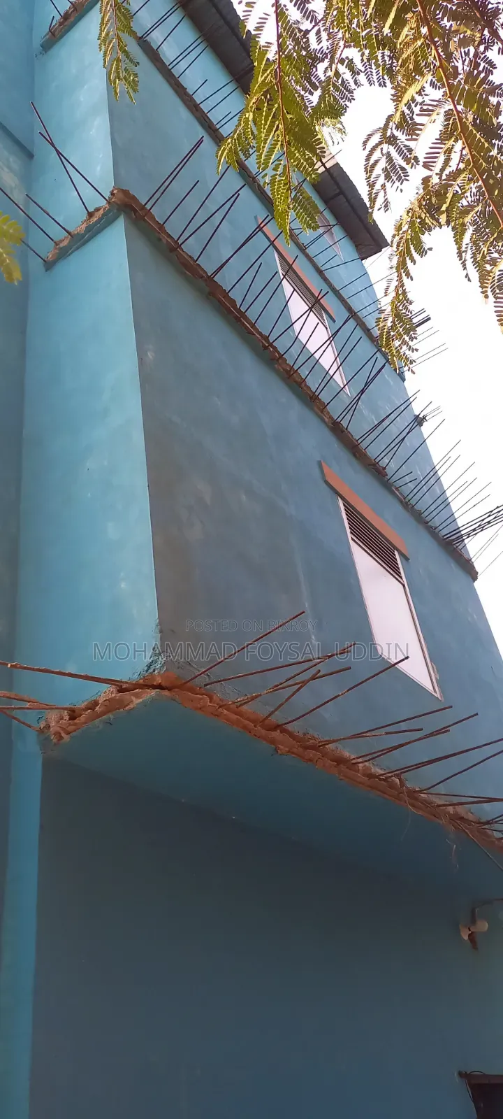 Furnished 2-Bedroom Villa in Chandanaish for sale