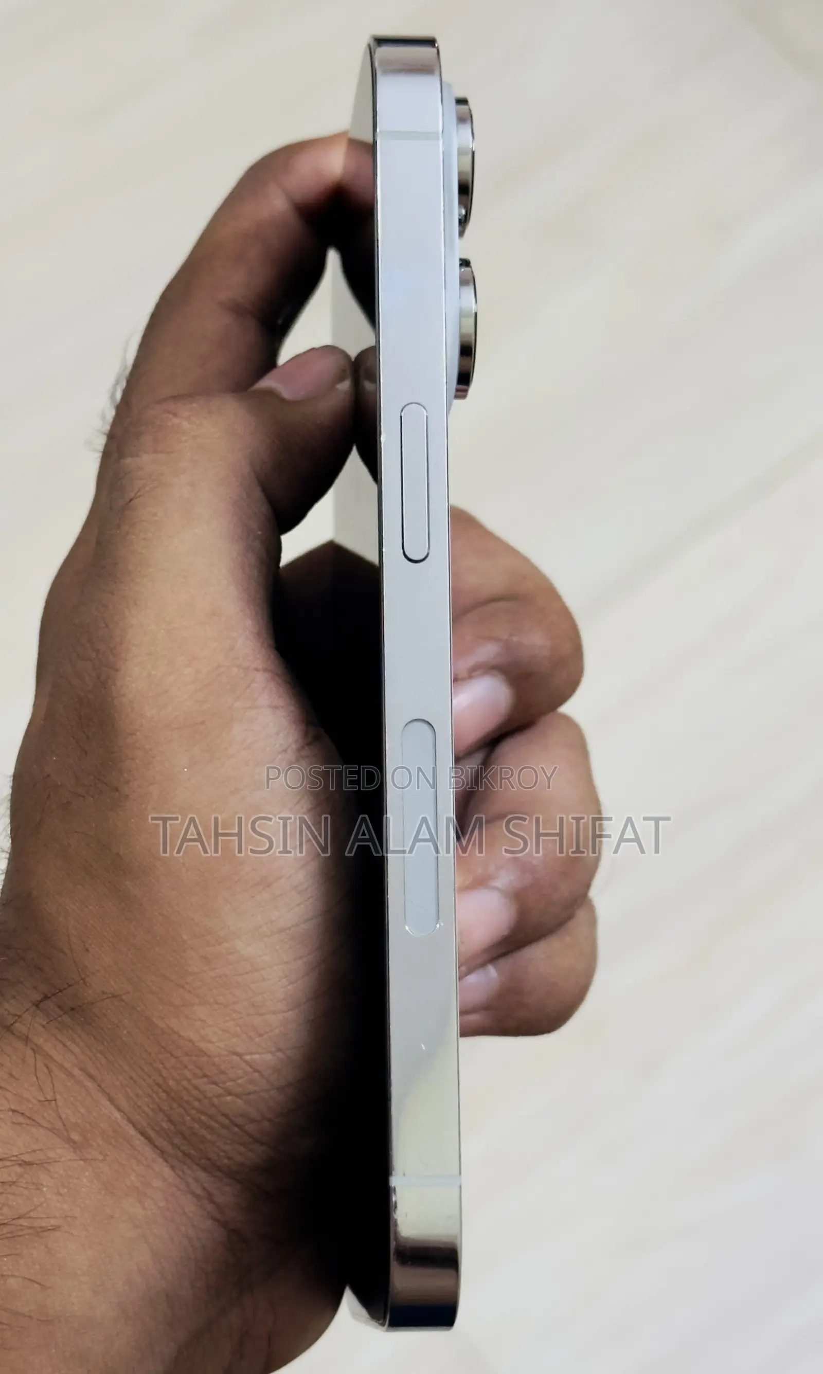 অ্যাপল আইফোন ১৪ প্রো ২৫৬ জিবি সাদা