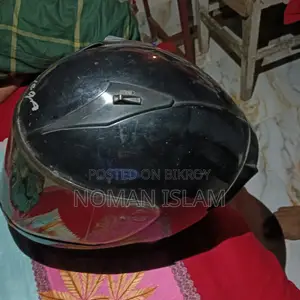 ভেগা হেলমেট