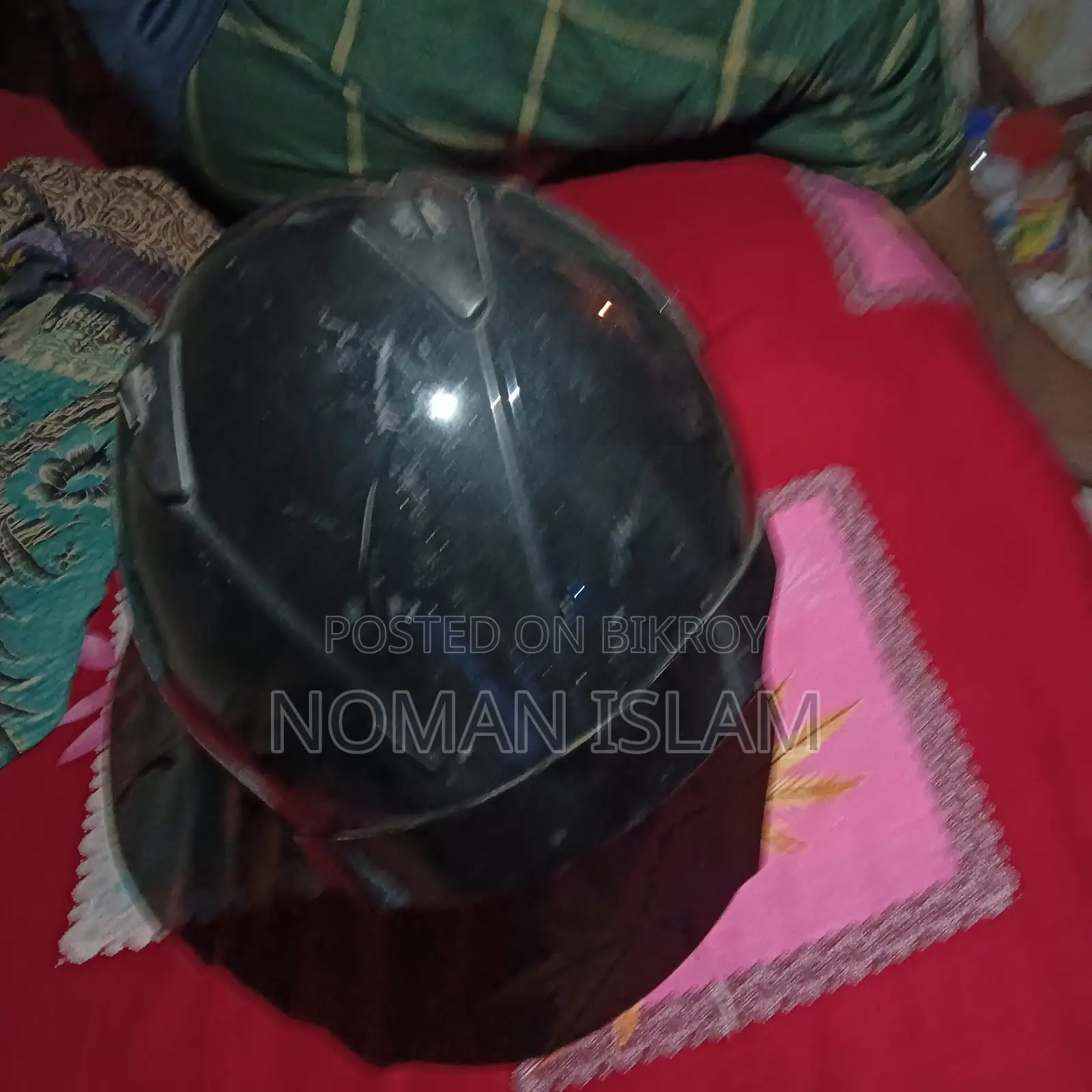 ভেগা হেলমেট