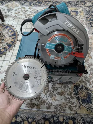 Total 1400w Circular Saw