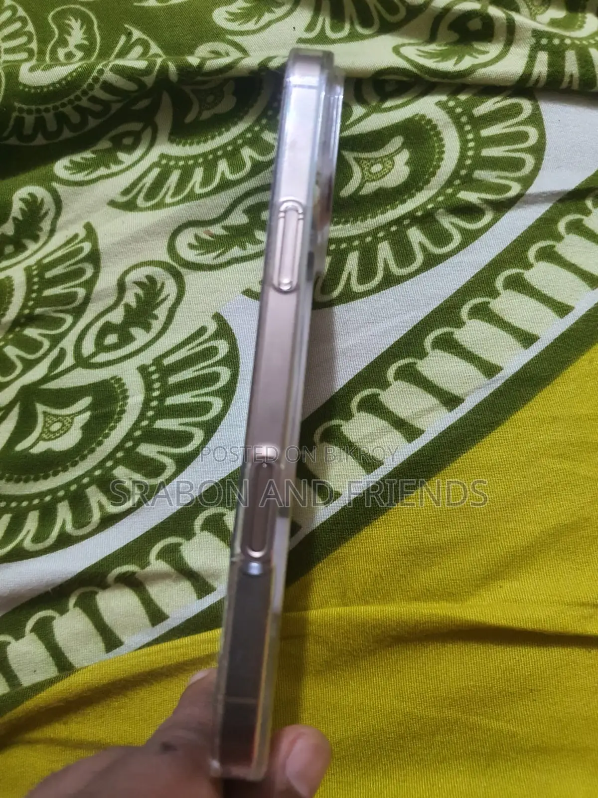 অ্যাপল আইফোন ১৬ প্রো ম্যাক্স ২৫৬ জিবি গোল্ড