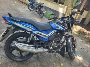 টিভিএস মেট্রো প্লাস ২০১৯ সবুজ