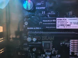 Desktop Computer 8GB AMD Ryzen 5 SSD 256GB