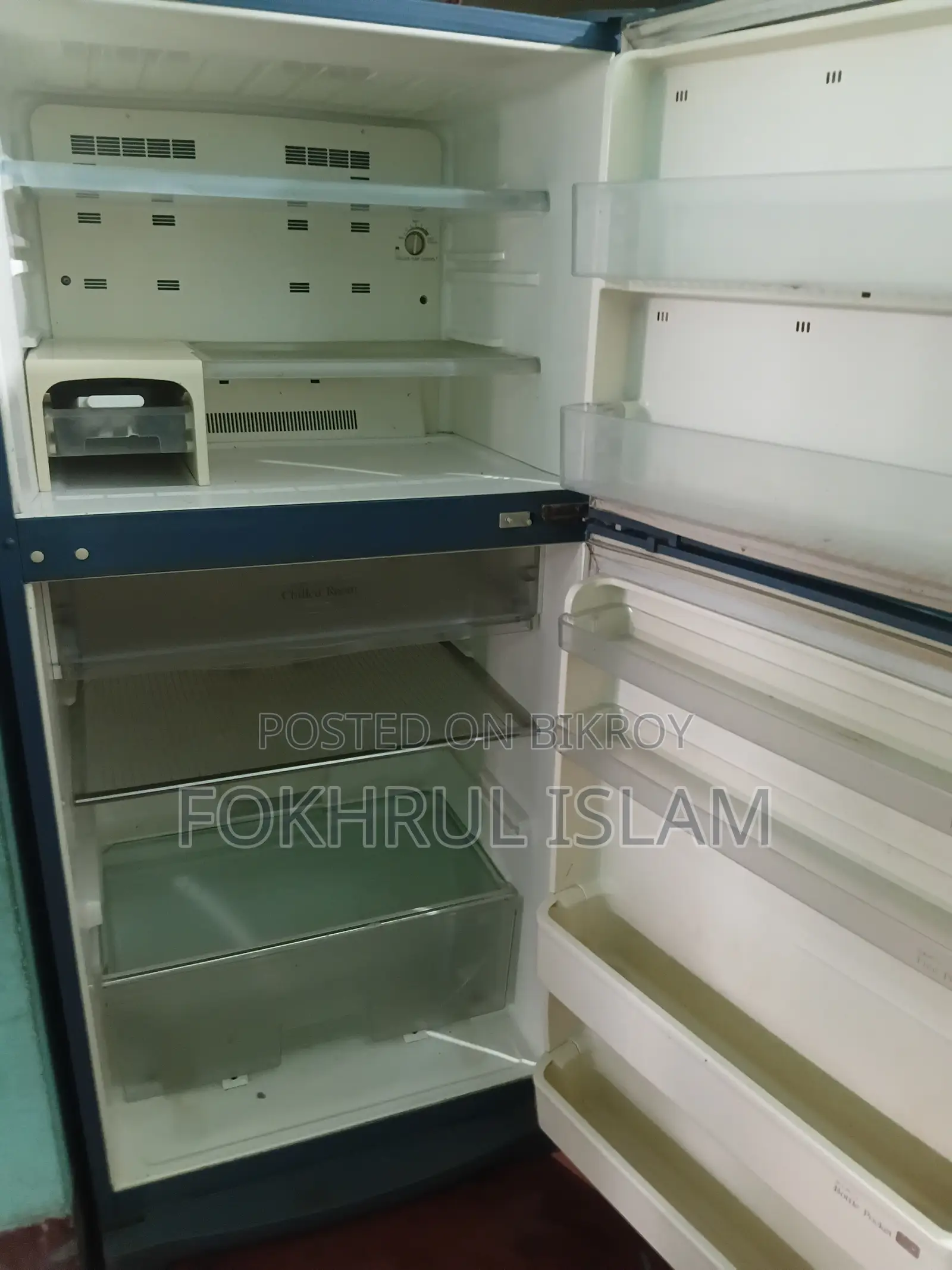 SHARP Refrigerator-Freezer SJ-D48H | In Good Condition |