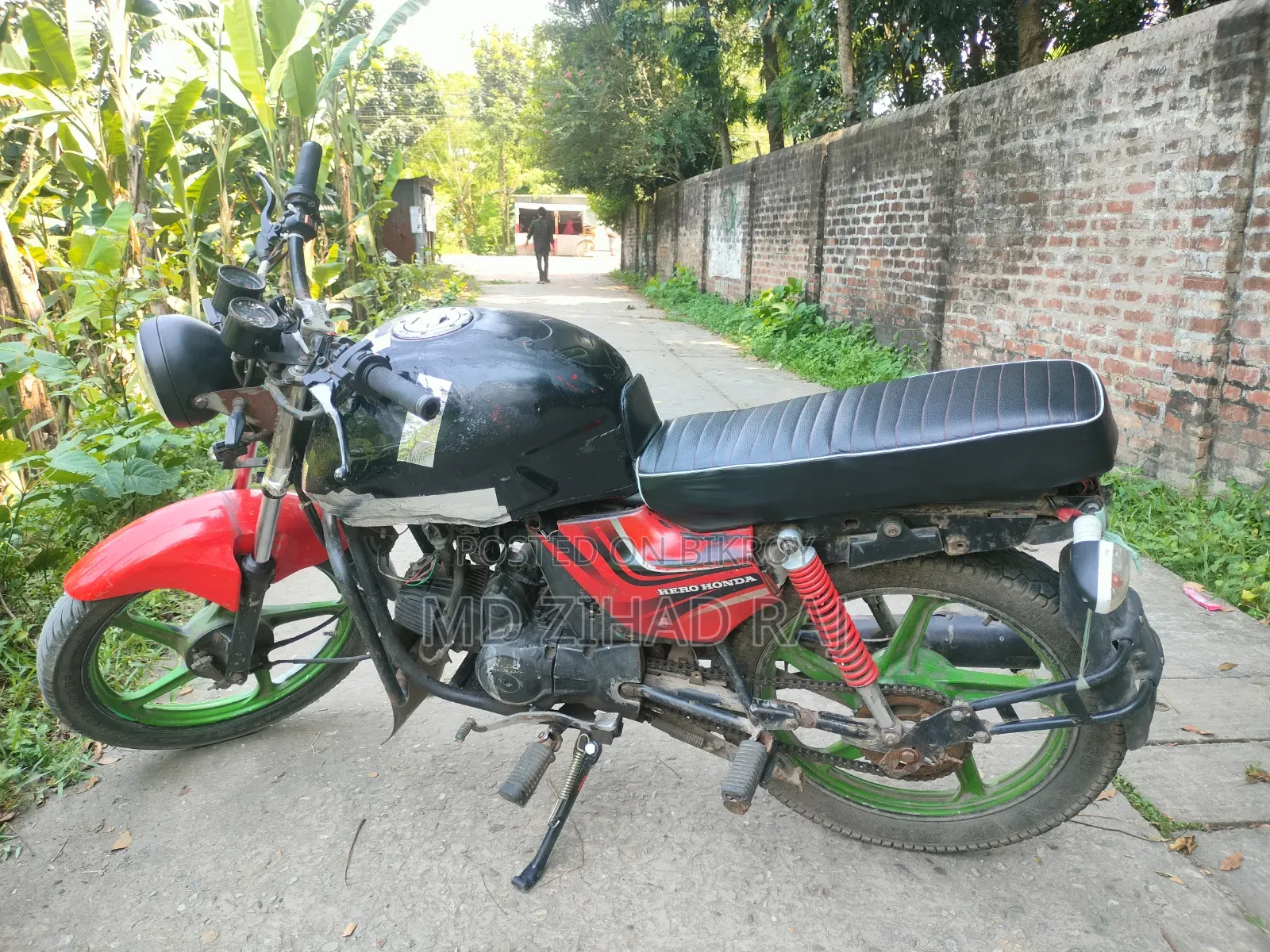 হিরো প্যাশন প্রো ২০১২ লাল