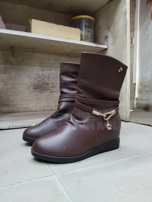 Very very beautiful boot shoes.