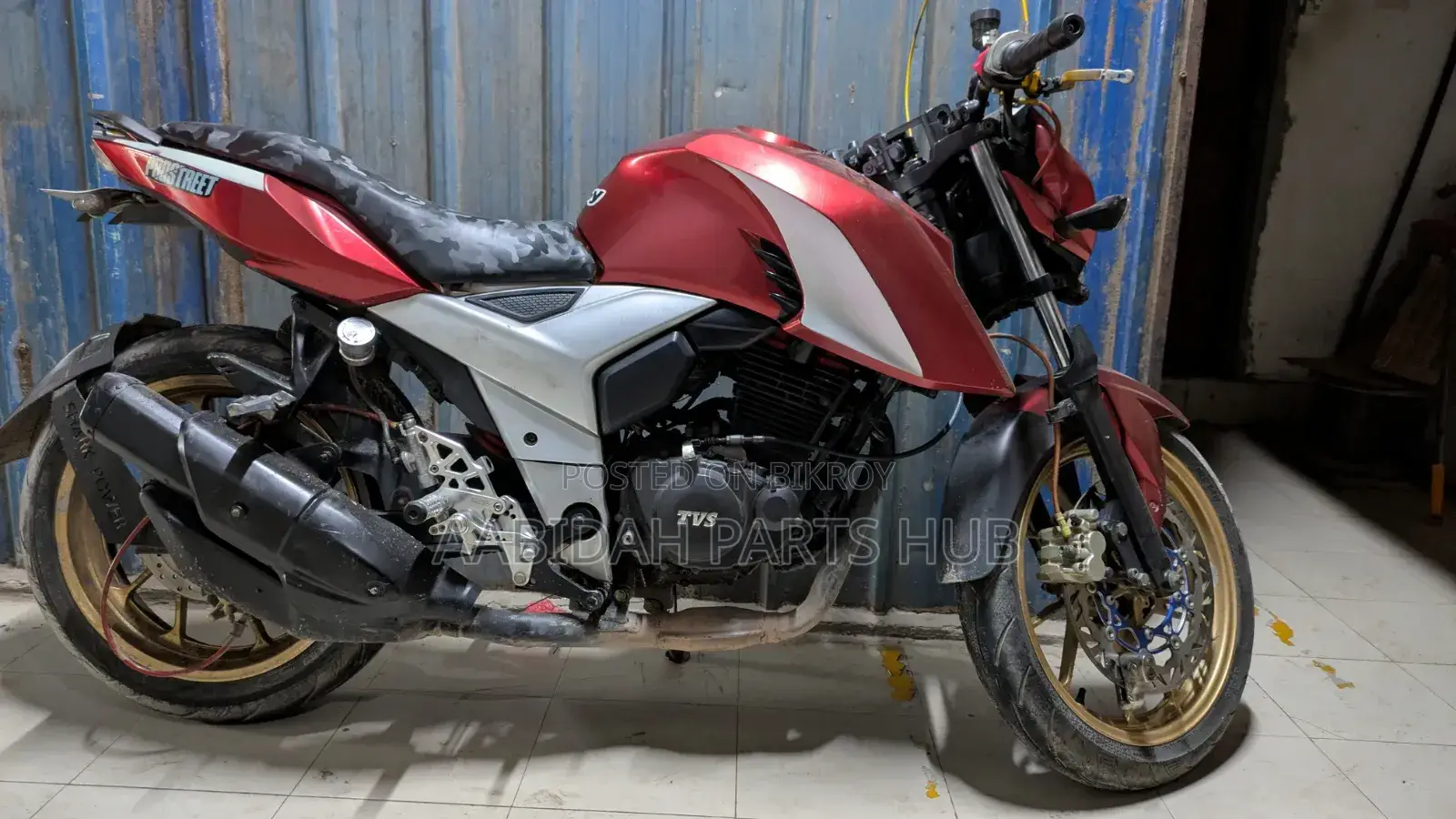 TVS Apache RTR 160 4V 2019 Red