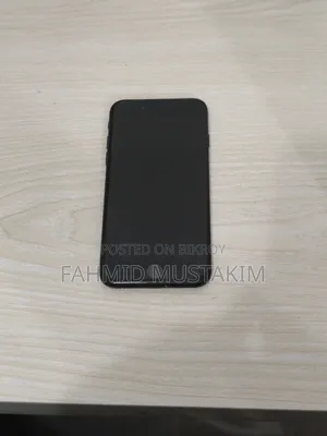 Apple iPhone 7 128 GB Black